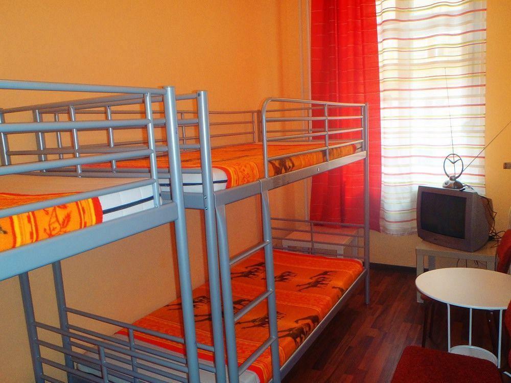 Hostel Anlema Берлин Екстериор снимка