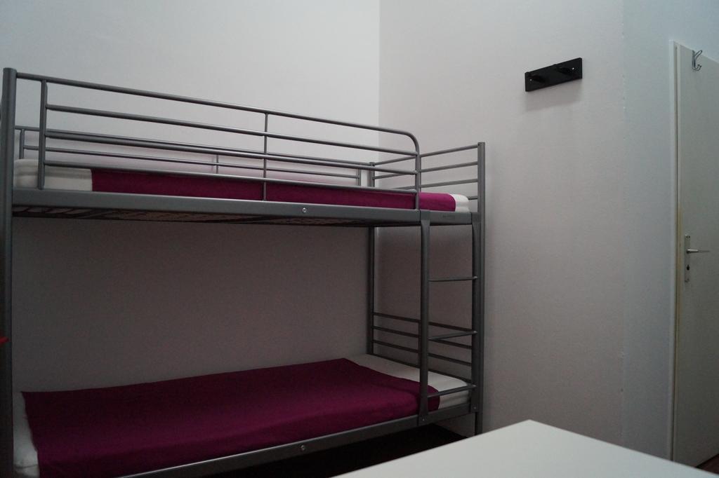 Hostel Anlema Берлин Екстериор снимка