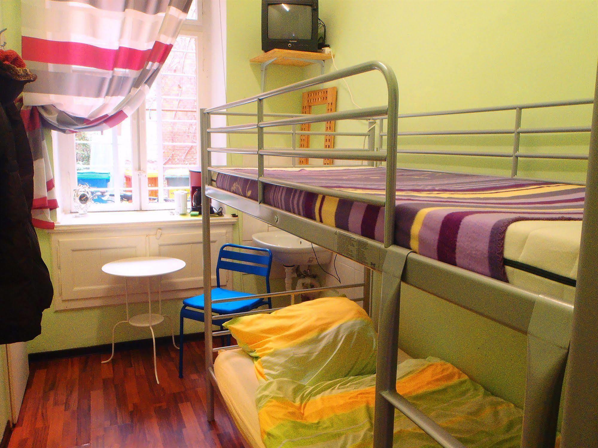 Hostel Anlema Берлин Екстериор снимка